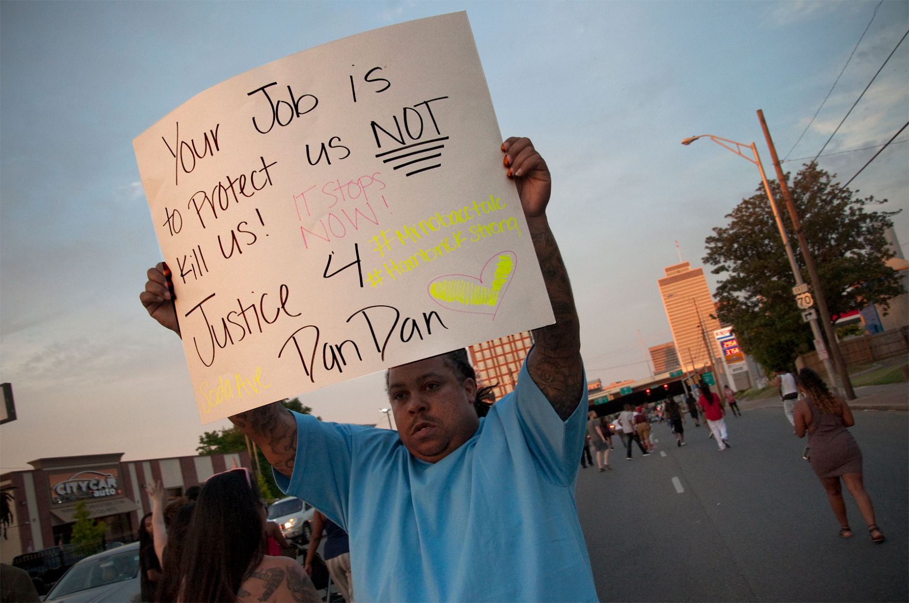 City Agrees to $2.25 Million Settlement With Family of Daniel Hambrick